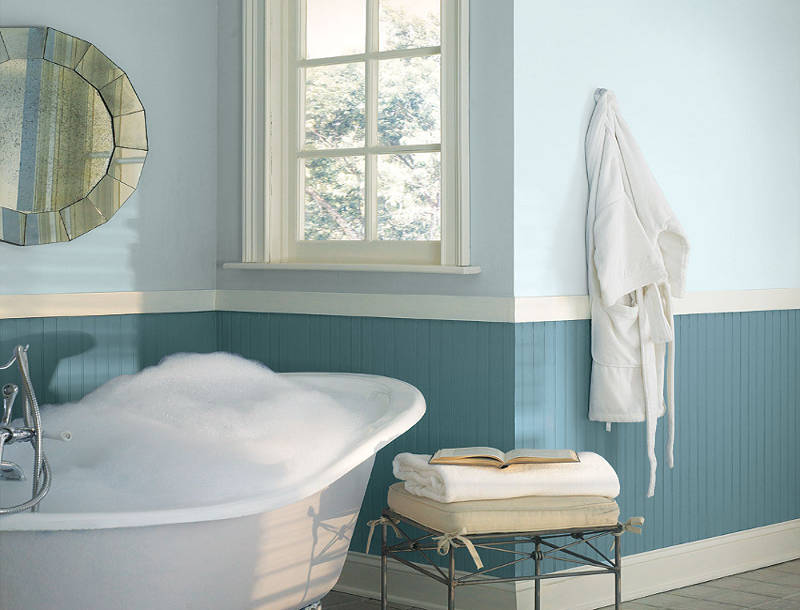 karışık ve desenli mavi banyolar